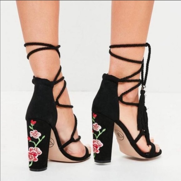 Misguided Wrap Around Tie Heels - Picture 2 of 9